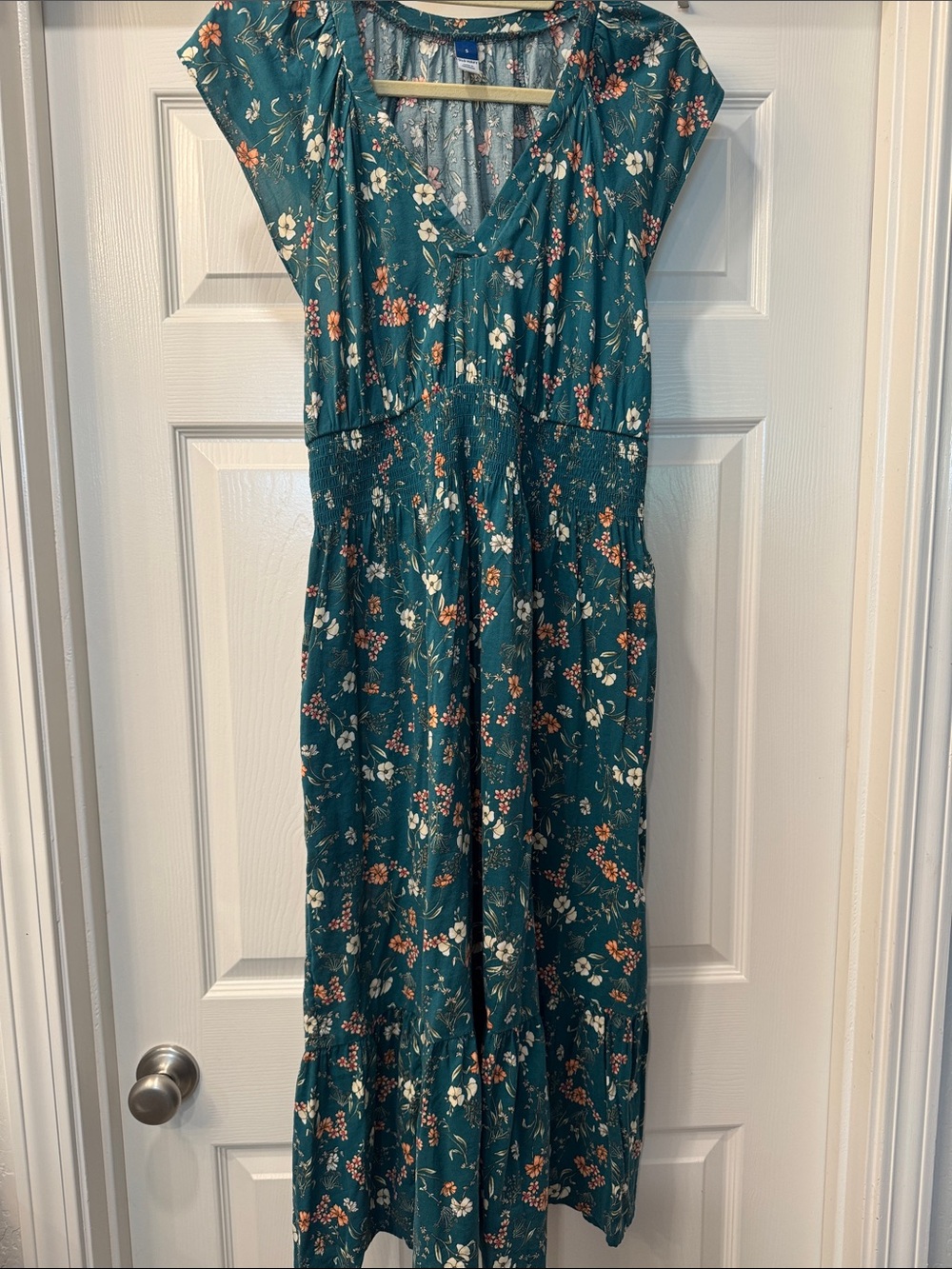 Old Navy Floral Maxi Dress - V-Neck, flutter Cap Sleeves